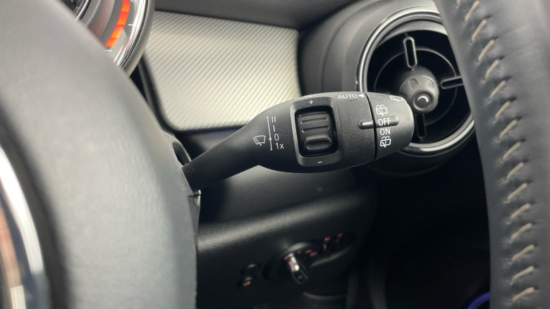 MINI Hatchback 2.0 Cooper S Exclusive 3dr Auto Petrol Hatchback